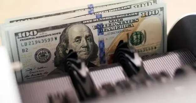 Вплив зниження дефіциту валюти на курс долара та євро